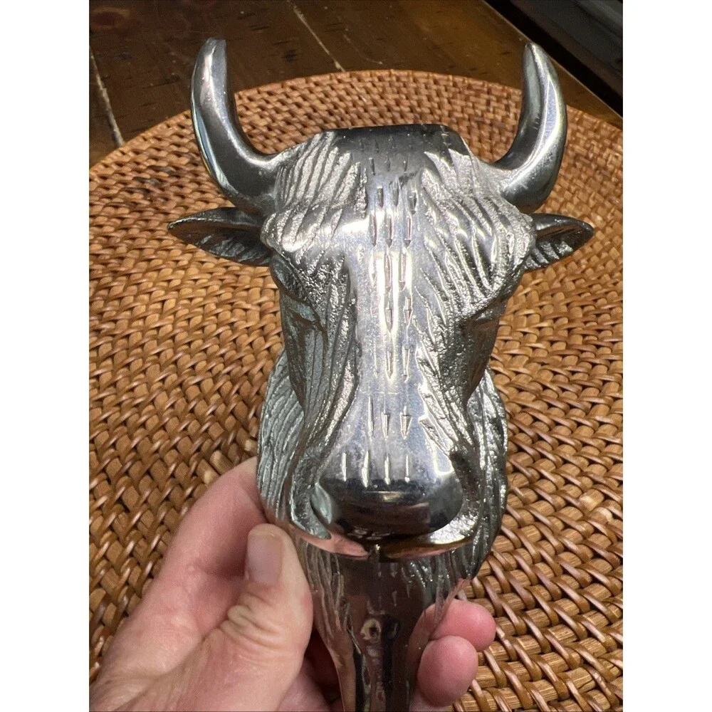Metal Cow Wall Hook Bull head Figurine Wall Hook Western Core Cattle
